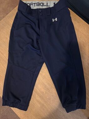 Under Armor UA Women's Navy Stretch softball pants Small